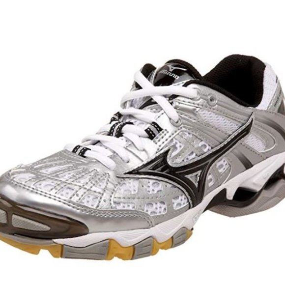 mizuno women's wave lightning z5